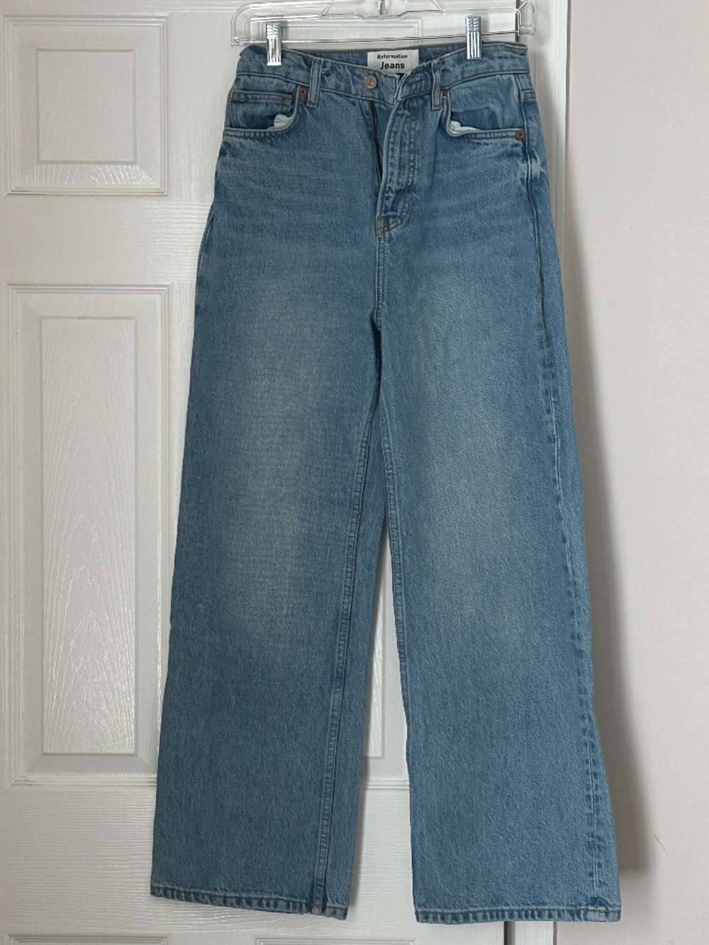 Reformation Wilder High Rise Wide Leg Cropped Jeans Dillon Light Wash Size 26 - Picture 2 of 10